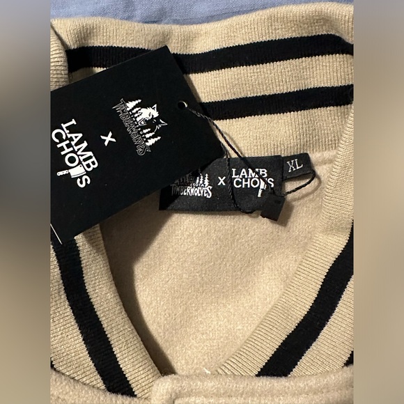 2023-2024 limited edition Lamb Chops x Minnesota Timberwolves varsity jacke - Picture 2 of 5